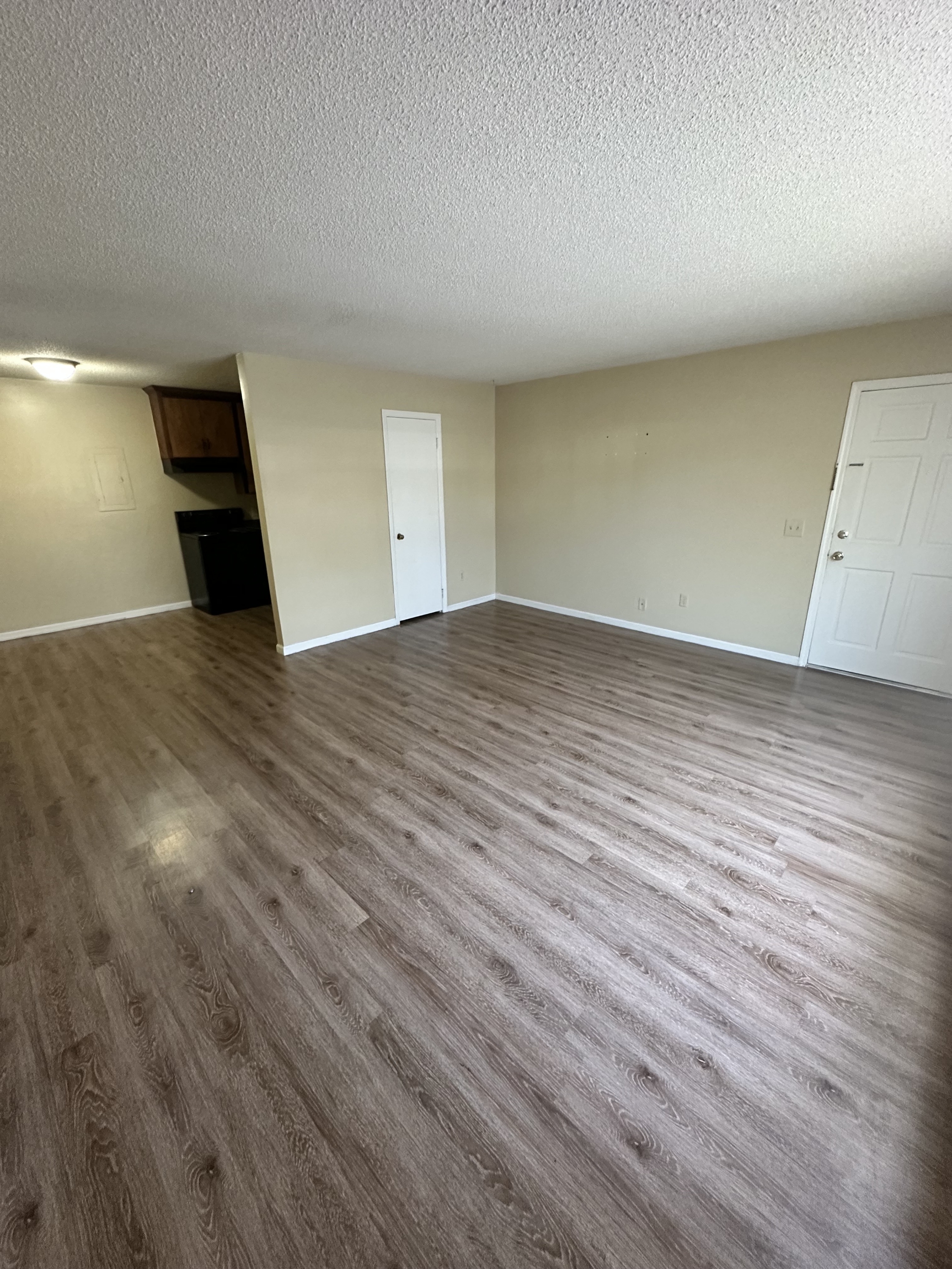 105-C Country Club Drive
